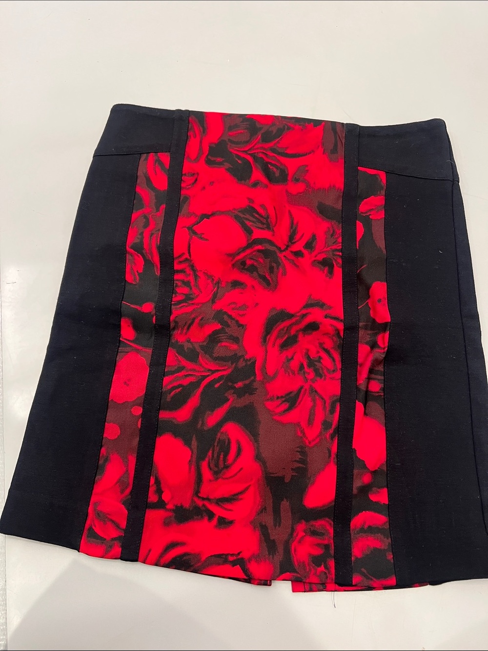 Black and Rose floral Panel Pencil Skirt